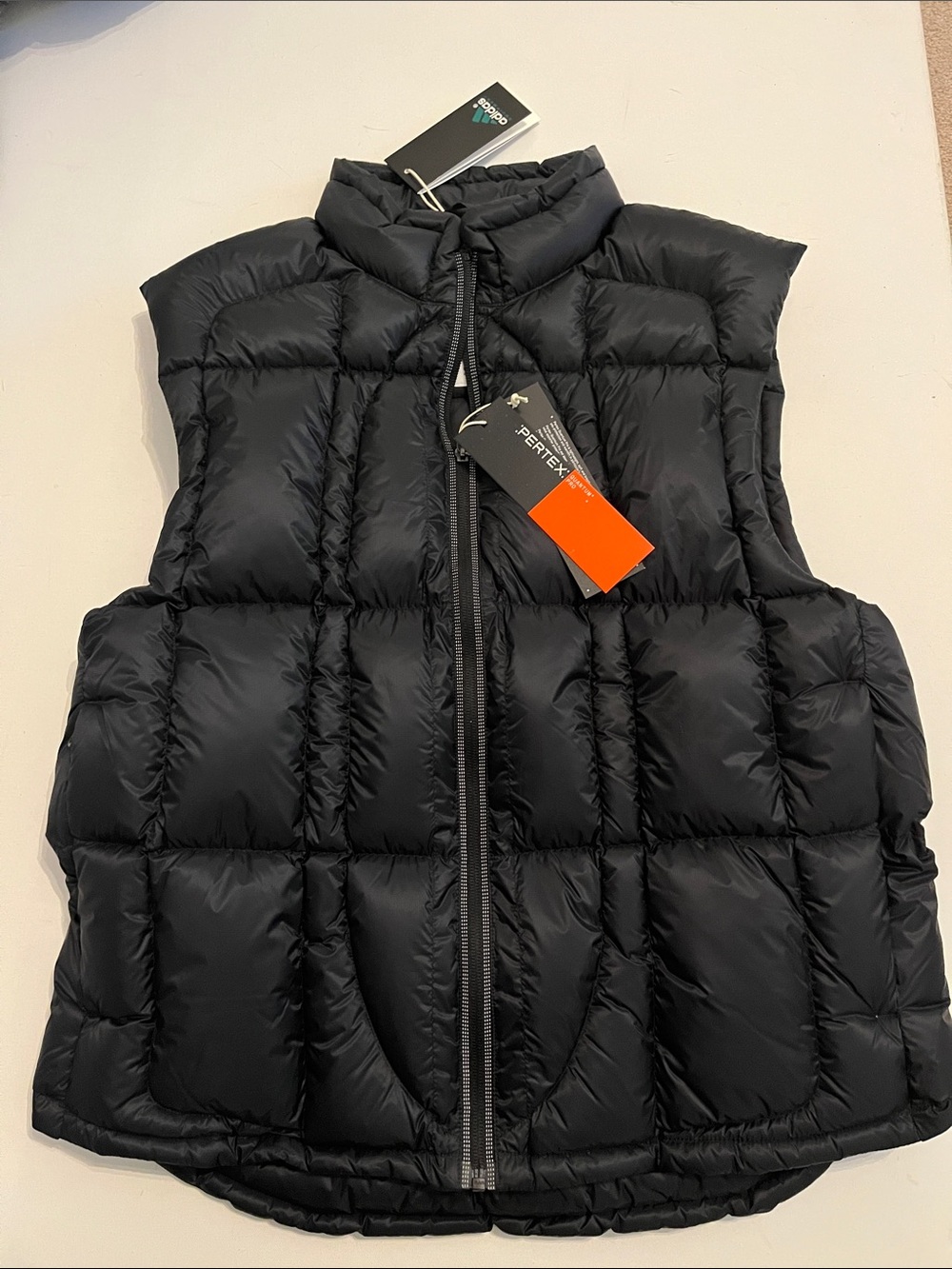 adidas Vest Mens M Pertex down fill black JV7654 Full zip pockets windproof $200